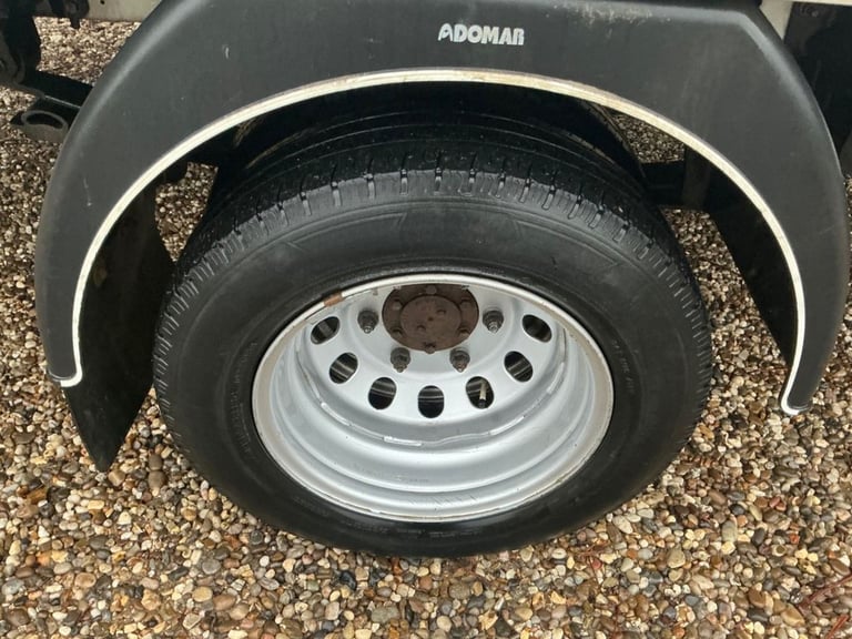 2022 Ford Transit 2.0 350 EcoBlue HD Leader DROPSIDE Cab 2dr Diesel Manual RWD L4 Euro 6 (s/s DRO...