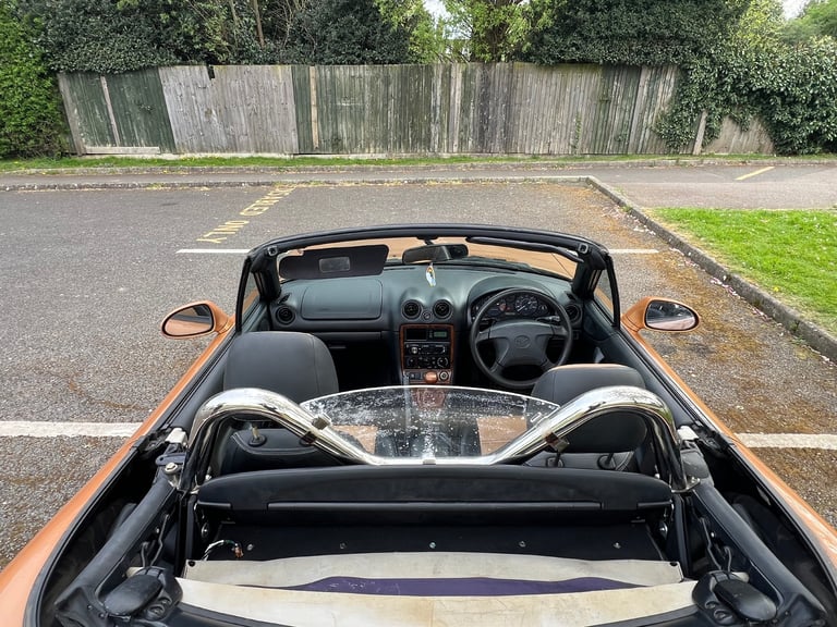 Mazda, MX-5, Convertible, 1998, Manual, 1839 (cc), 2 doors