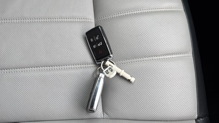 2020 Land Rover Range Rover Evoque 2.0 P200 R-Dynamic SE 5dr Auto Petrol Hatchback Hatchback Petr...