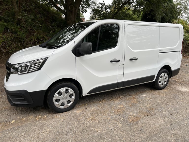 RENAULT TRAFFIC BUSINESS + VAN. 2.0, AIR CON, WHITE, 2022, EURO 6.