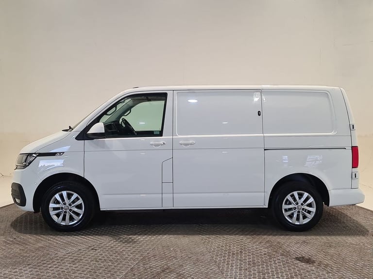 VOLKSWAGEN TRANSPORTER 2.0 TDI T30 P/V HIGHLINE FWD 150 BHP SWB DIESEL
