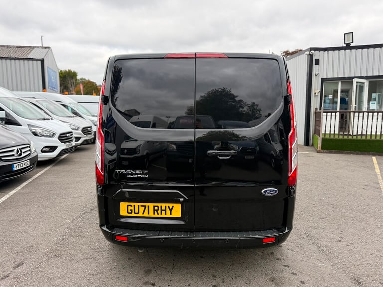 2022 Ford Transit Custom 2.0 EcoBlue 130ps Low Roof Limited Van PANEL VAN DIESEL Manual