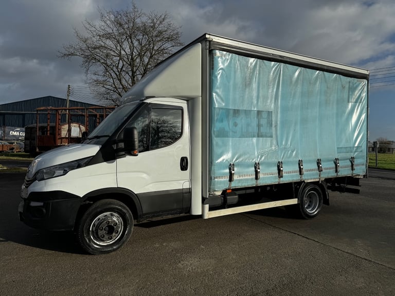 2016 Iveco Daily Iveco Daily 70-210 3.0 Auto-Hi-Matic 2016 Euro-6 14f Curtainsider Van NA Diesel ...