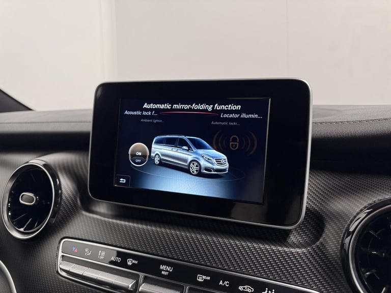 2019 Mercedes-Benz V-Class 2.0 V300d AMG Line MPV 5dr Diesel G-Tronic+ Euro 6 (s/s) 7 Seat (239 p...