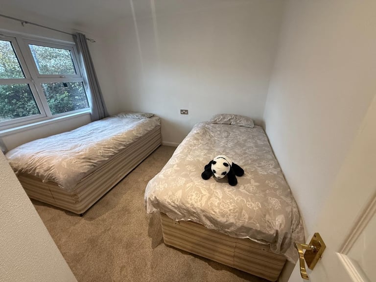 Wood Exterior 3 Bed Twin Lodge - DG, CH, Bath, Utility - Offsite / Private Land