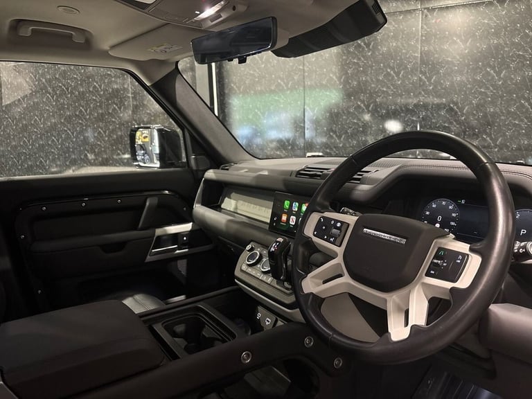 2023 Land Rover Defender 3.0 D250 MHEV SE Hard Top SUV 5dr Diesel Auto 4WD MWB Euro 6 (s/s) (250 ...
