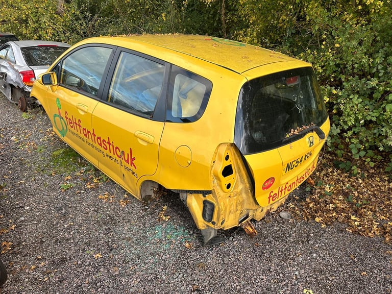 2004 HONDA JAZZ BREAKING SPARE PARTS