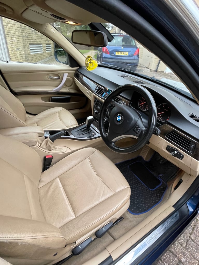 BMW, 3 SERIES, Saloon, 2011, Semi-Auto, 1995 (cc), 4 doors