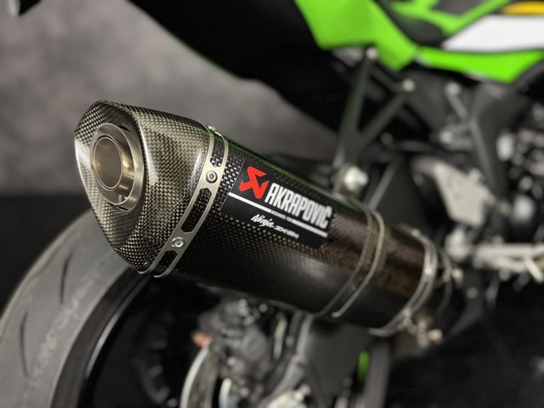 Kawasaki Ninja ZX6R Performance Edition 2025