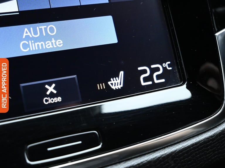 2016 Volvo XC90 2.0 D5 R DESIGN 5dr AWD Geartronic ESTATE DIESEL Automatic