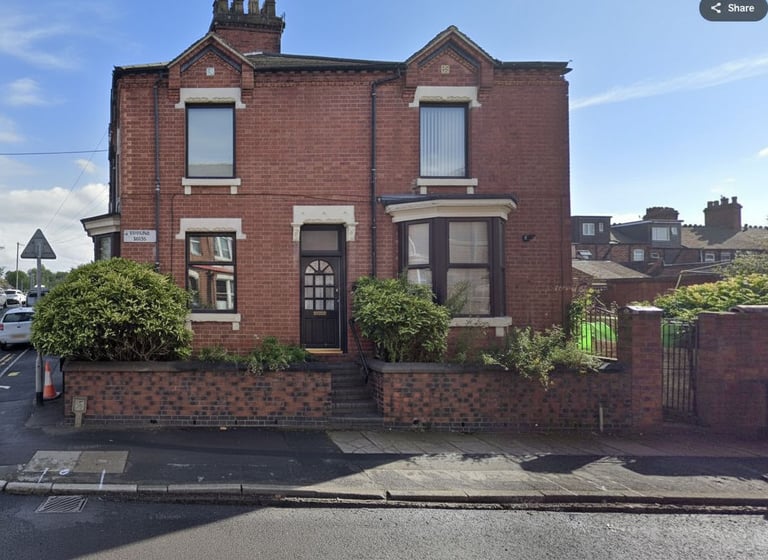 3 bedroom house in Bedford Road, Stoke-on-Trent, ST1 4PL