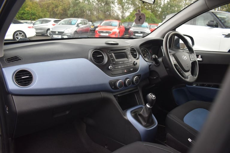 2014 Hyundai i10 1.2 Premium 5dr HATCHBACK PETROL Manual