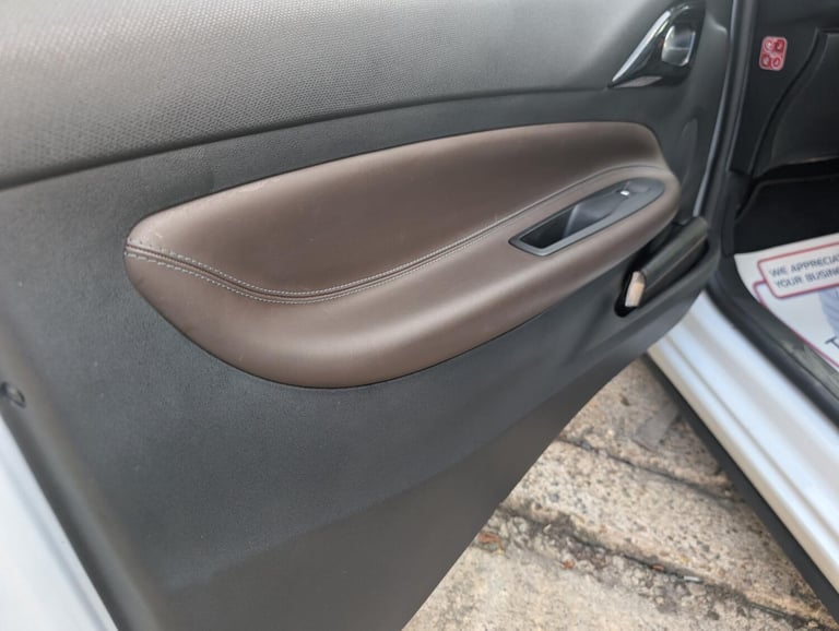 2016 DS Automobiles DS 3 1.6 THP Prestige Hatchback 3dr Petrol Manual Euro 6 (s/s) (165 bhp) Hatc...