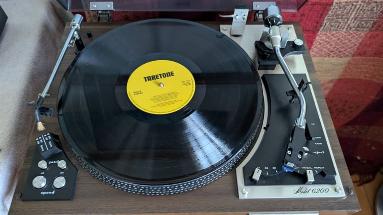 image for Marantz 6200 Automatic/Manual Turntable 