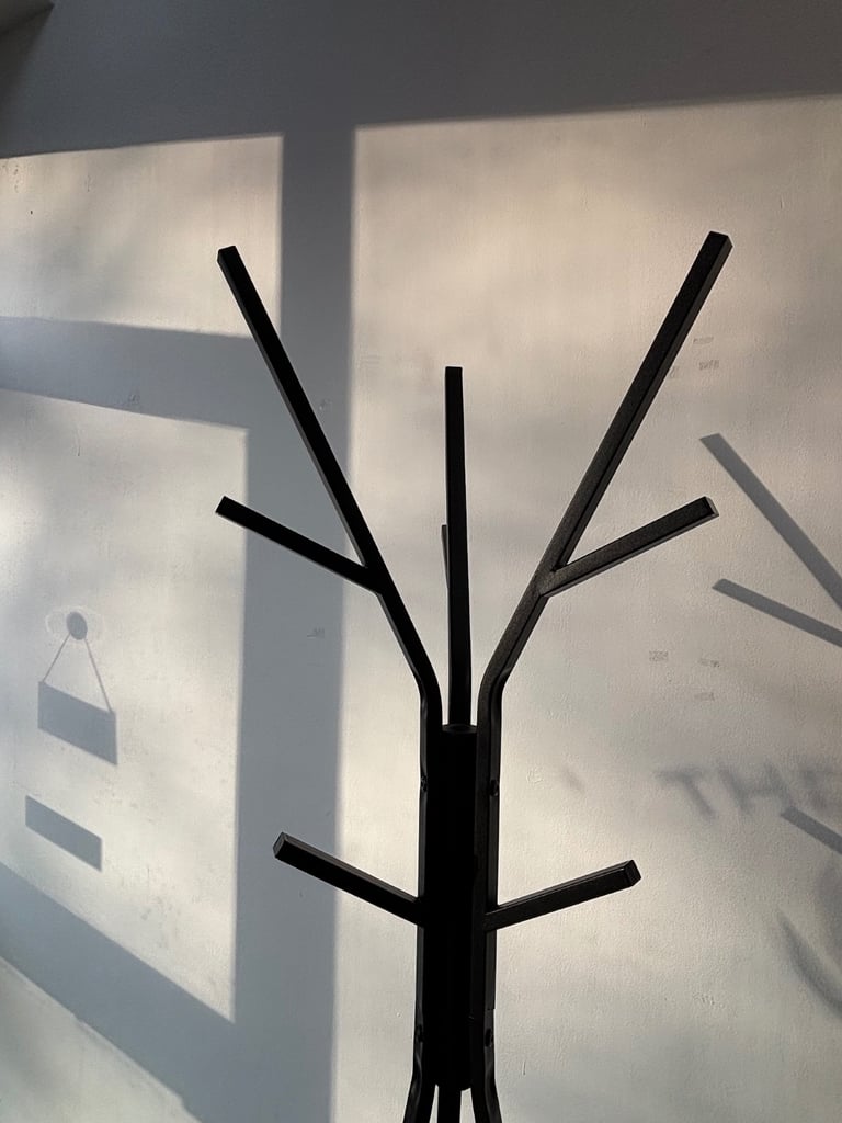 Coat hook / stand / hanger 
