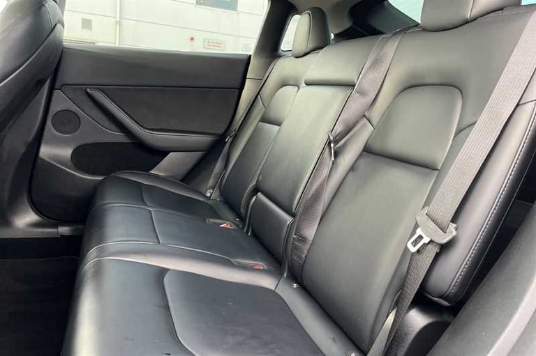 2023 Tesla Model Y (Dual Motor) Long Range SUV 5dr Electric Auto 4WDE (384 bhp) SUV Electric Auto...
