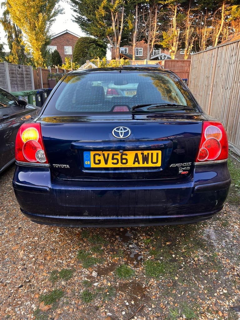 Cheap Toyota, AVENSIS, Hatchback, 2006, Manual, 2231 (cc),5 doors for sale in Beaconsfield, Buckinghamshire