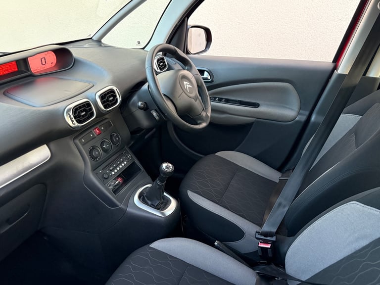 Citroen, C3 PICASSO, MPV, 2015, Manual, 1560 (cc), 5 doors