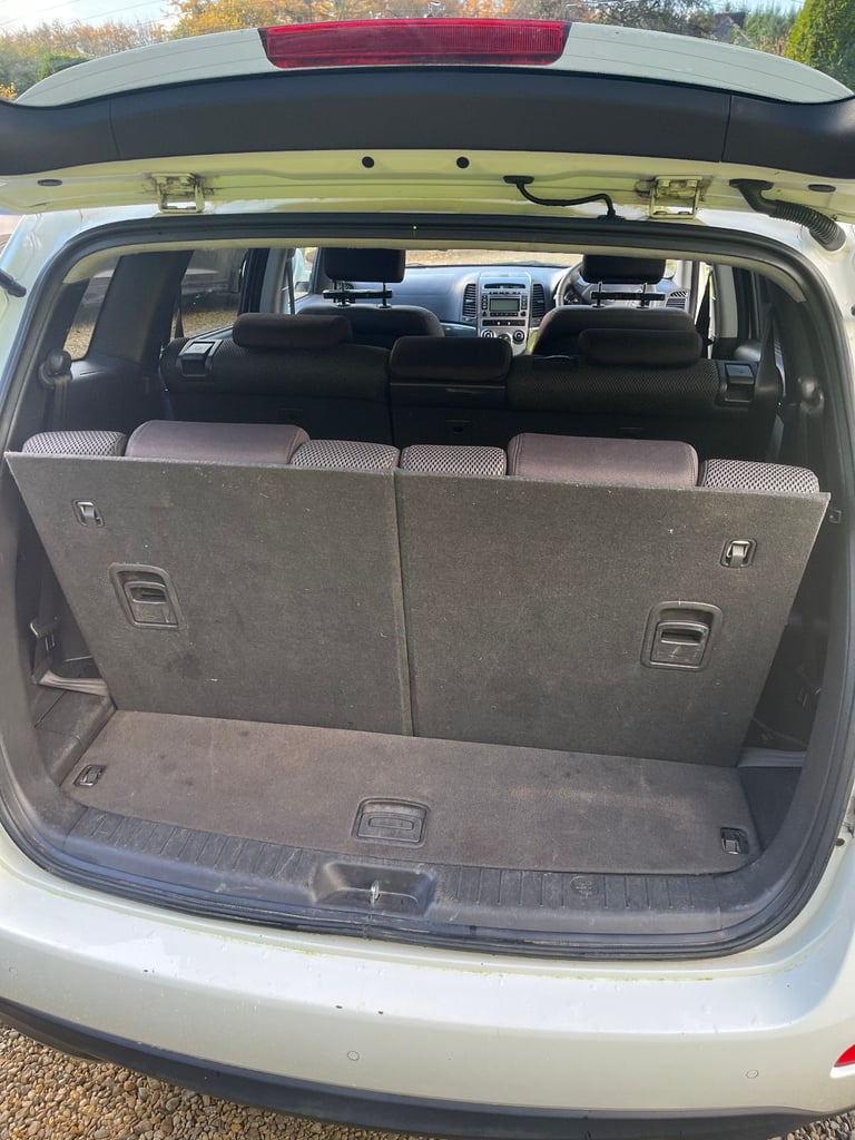 Hyundai, SANTA FE, Style, CRDi, Estate, 4WD, 7 seats, 2011 (61), Manual, 2199 (cc), 5 doors