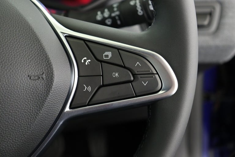 2025 Renault Clio 1.6 E-TECH full hybrid 145 Techno 5dr Auto HATCHBACK PETROL/ELECTRIC Automatic