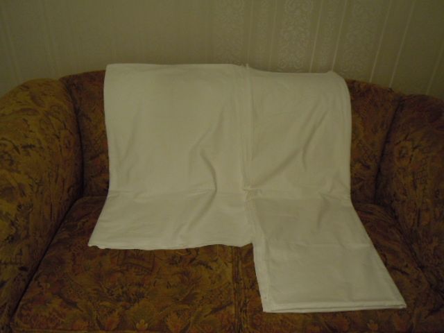 image for Pair good quality single white cotton sheets