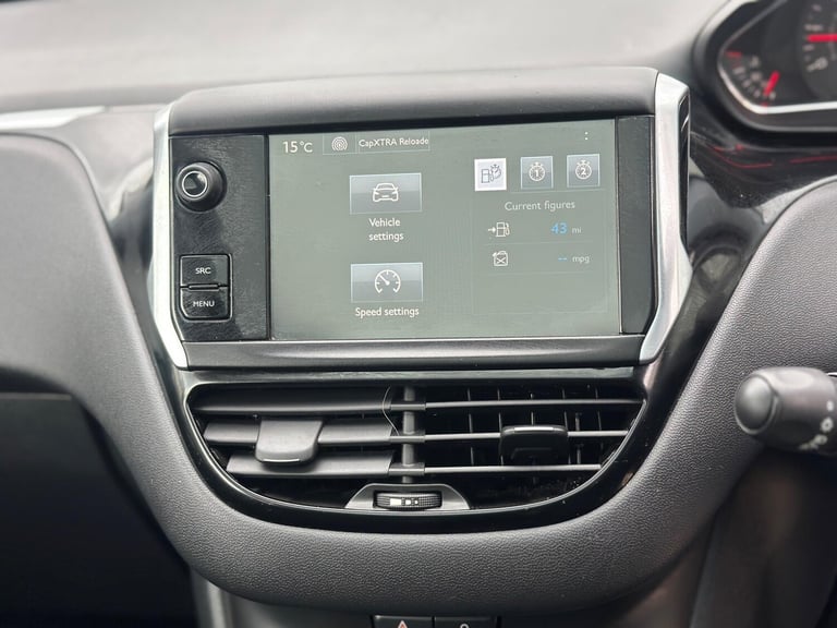 2014 Peugeot 208 1.2 VTi PureTech Style Euro 5 3dr HATCHBACK Petrol Manual