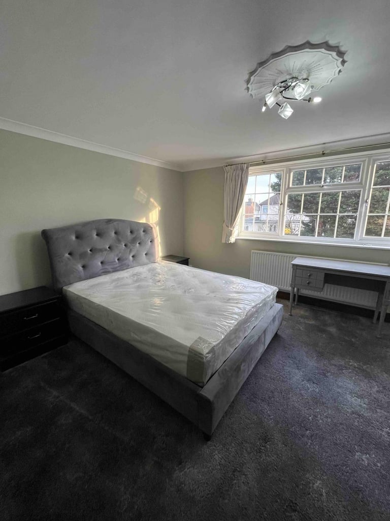 3 bedrooms in 63 Carterhatch Road, EN3 5LT