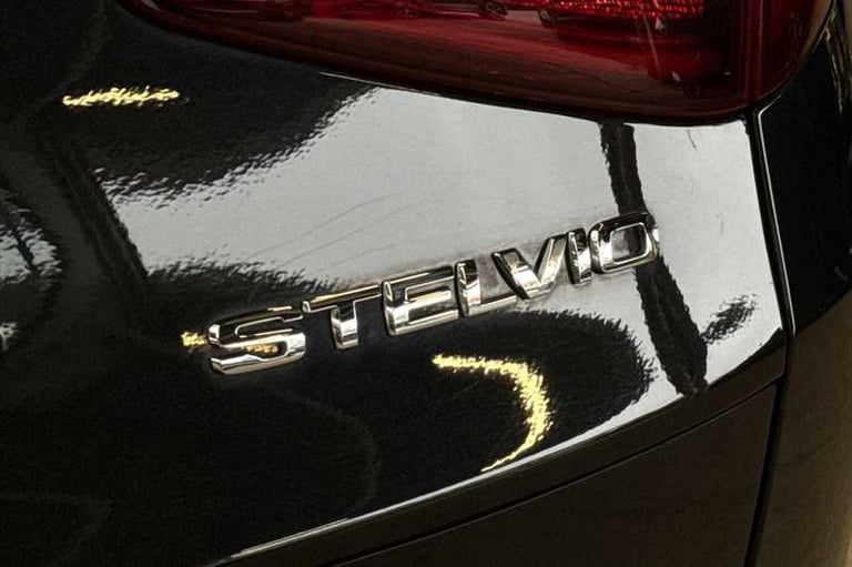 2022 Alfa Romeo Stelvio 2.0 Turbo 280 Veloce 5dr Auto ESTATE PETROL Automatic