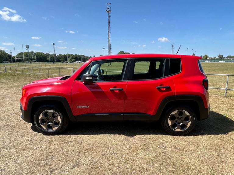 2015 Jeep Renegade 1.6 E-torQ Sport 5dr ESTATE PETROL Manual