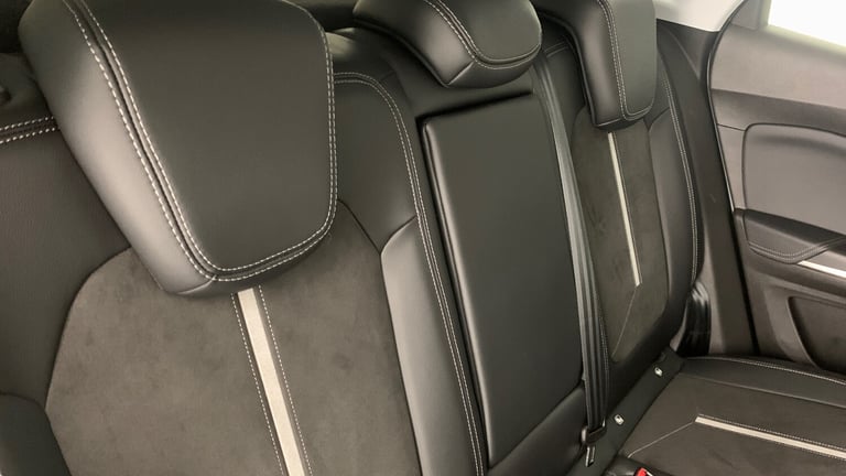 2023 Vauxhall Grandland 1.6 14.2kWh GSe SUV 5dr Petrol Plug-in Hybrid Auto AWD Euro 6 (s/s) (300 ...