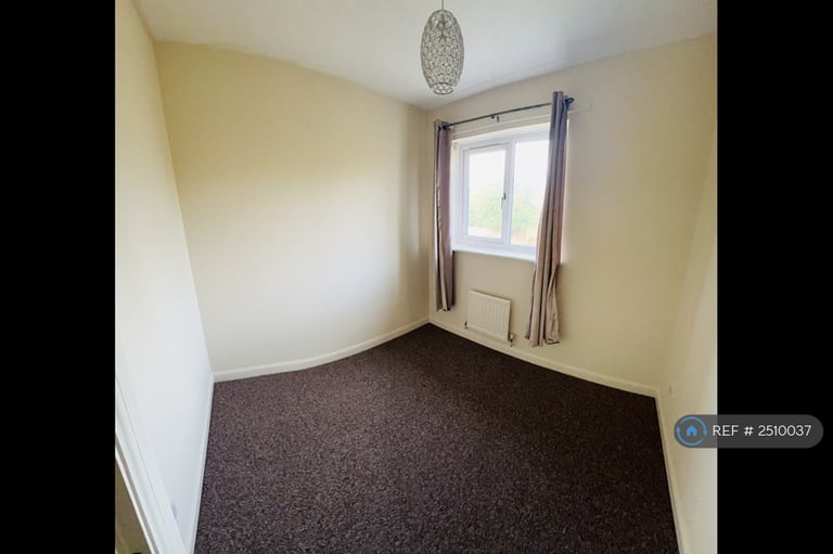3 bedroom house in Hallcroft Chase, Highwoods, Colchester, CO4 (3 bed) (#2510037)