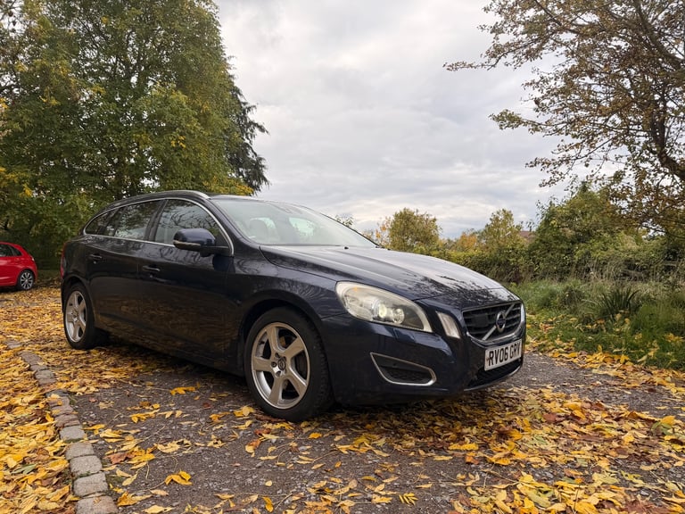 Volvo V60, Diesel, Automatic 