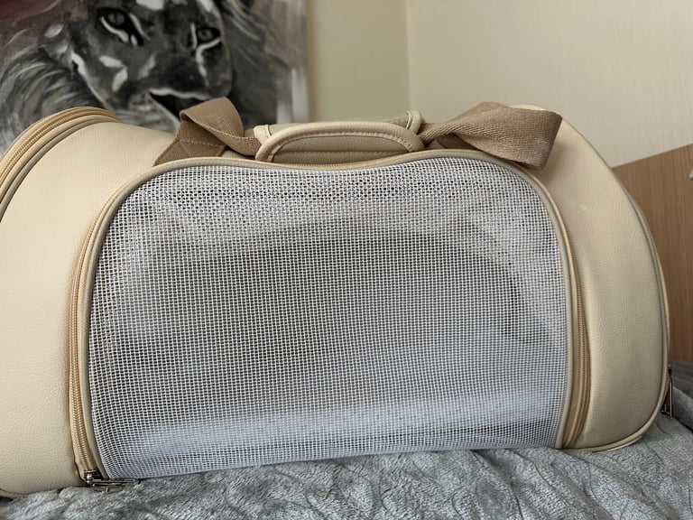 image for Cat carrier 