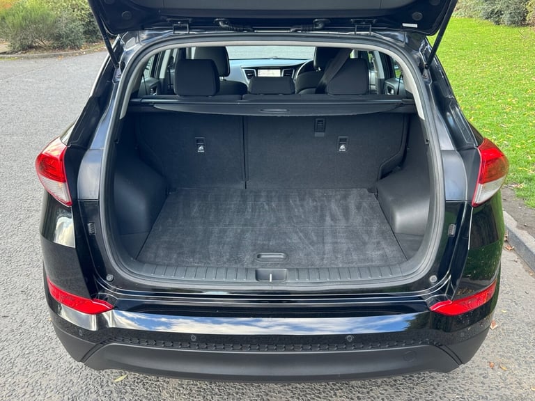 2015 Hyundai Tuscon 1.7 CRDi SE Nav Bluedrive 6 Speed Manual 5 Door Diesel Hatch