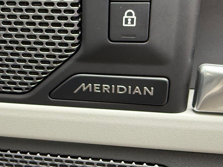 2022 Land Rover Defender 110 2.0 P400e 15.4kWh X-Dynamic HSE SUV 5dr Petrol Plug-in Hybrid Auto 4...