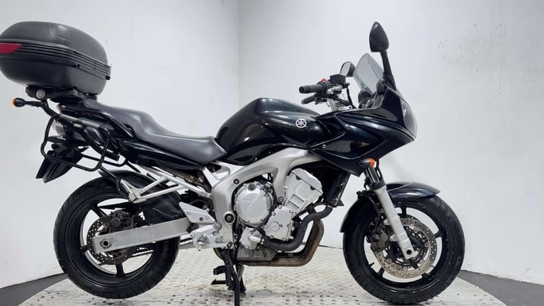 image for Yamaha FZ 600 2007 new MOT serviced full luggage 600cc