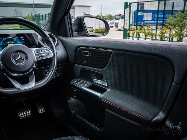 2021 Mercedes-Benz GLA 2.0 GLA200d AMG Line 8G-DCT Euro 6 (s/s) 5dr HATCHBACK Diesel Automatic