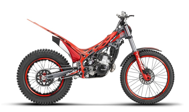 BETA EVO 125 2025 TRIALS BIKE NEW PHONE FOR SPECIAL PRICE