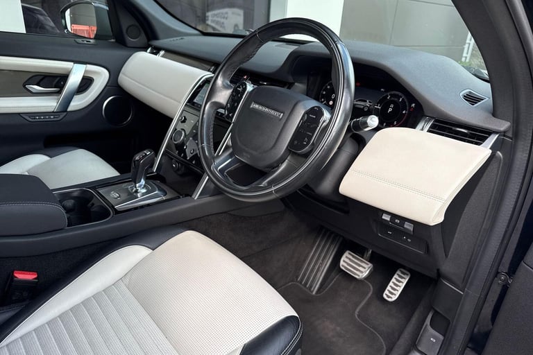2020 Land Rover Discovery Sport 2.0 D180 MHEV R-Dynamic SE SUV 5dr Diesel Auto 4WD Euro 6 (s/s) (...
