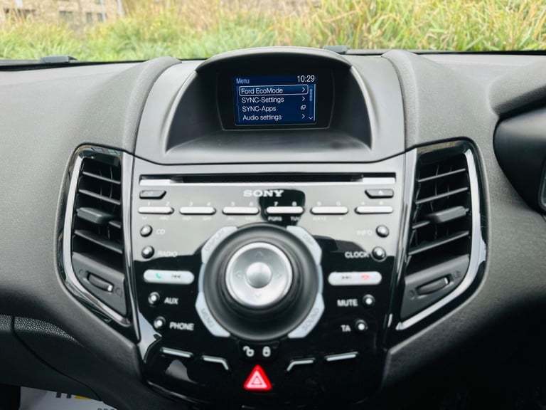 2015 Ford Fiesta 1.0T EcoBoost Titanium Hatchback 5dr Petrol Manual Euro 6