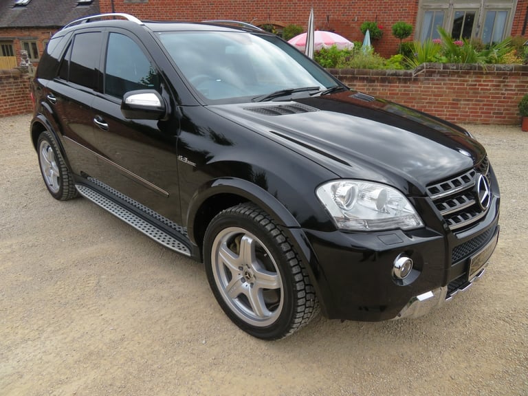MERCEDES ML 63 AMG W164  PETROL 2010 - 19K MLS 1 JAPAN OWNER FROM NEW 