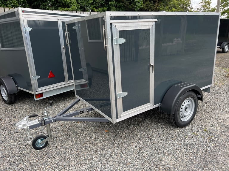 Box Trailer 7ft x 4ft x 4ft Tow a Van ( camping holiday cycling mobility )