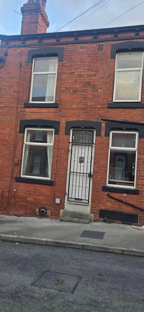 1 bed house to let _ LS12 2NX