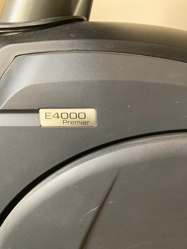 Horizon Premier E4000 Cross Trainer