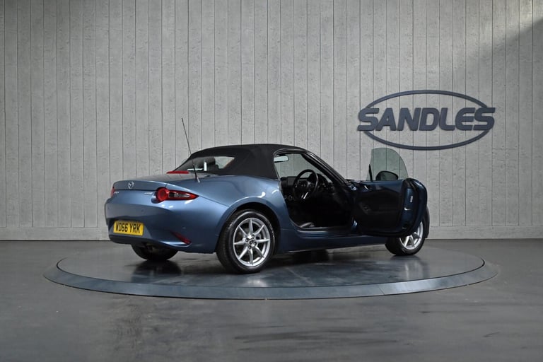 2017 Mazda MX-5 1.5 SKYACTIV-G Arctic Euro 6 2dr CONVERTIBLE Petrol Manual