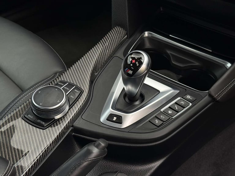 2017 BMW M4 M4 2dr DCT [Competition Pack] COUPE PETROL Automatic