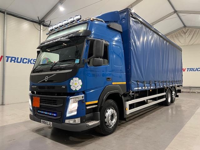 Volvo FM 330 6x2 Rear Lift Sleeper Cab Curtainsider