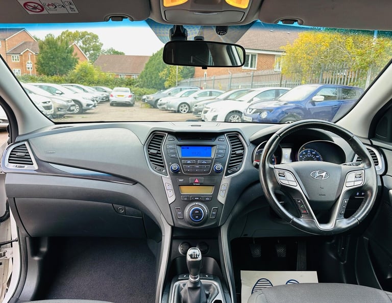 2016 Hyundai Santa Fe 2.2 CRDi SE 4WD Euro 5 5dr (5 seat) ESTATE Diesel Manual