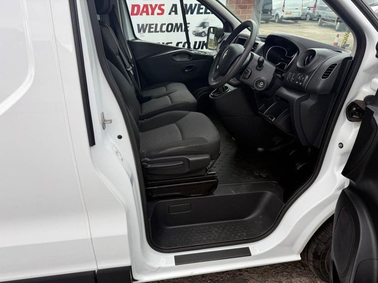 2021 71 RENAULT TRAFIC 2.0 DCI ENERGY 28 BUSINESS PANEL VAN 5DR DIESEL MANUAL SW