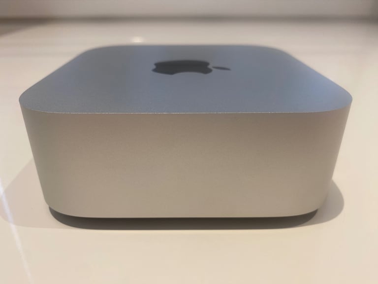 Apple Mac mini M4 Pro 48GB Ram 12-core CPU 16-core GPU 1TB SSD - barely used